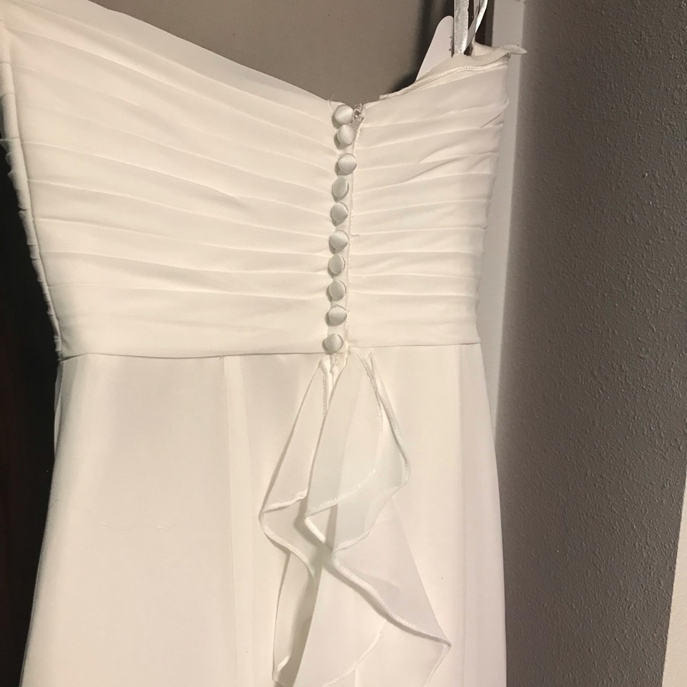 Sweetheart brand wedding dress. Size 10. - Picture 2 of 6
